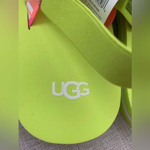 FINAL PRICE NEW UGG Zuma Sling Sandals: Neon Lime Green, White Logo On Strap, 6 - Picture 5 of 11